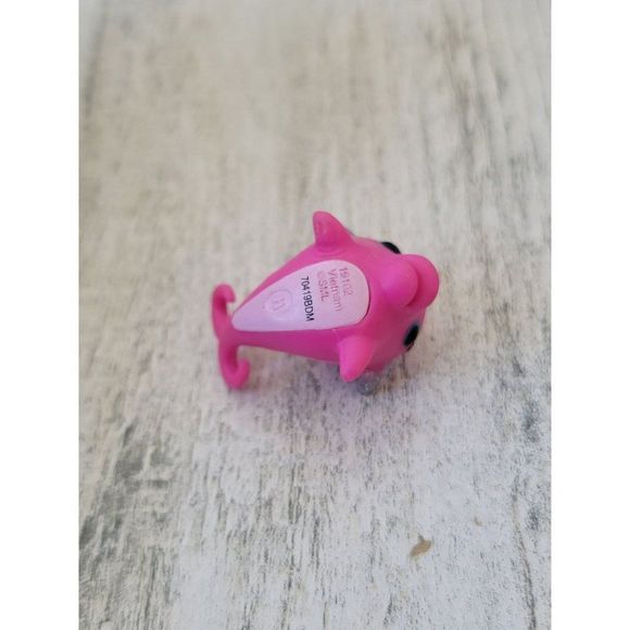 Hatchimals mini SML pink dolphin toy figure glitter - Picture 4 of 4